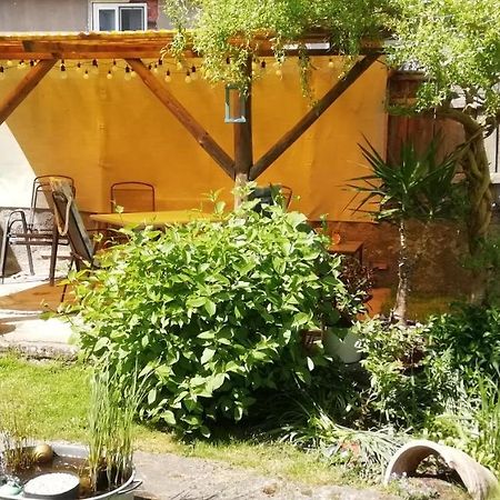 Vip-Zelten Im Garten - Camping Weischlitz Exterior photo