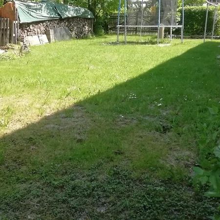Vip-Zelten Im Garten - Camping Weischlitz Exterior photo